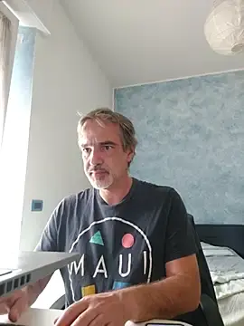 Stripchat Free Live Porn of Marcolino183