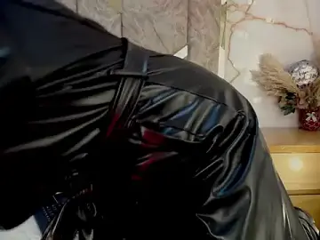 Stripchat Adult Video Chat of ALESKADUTH