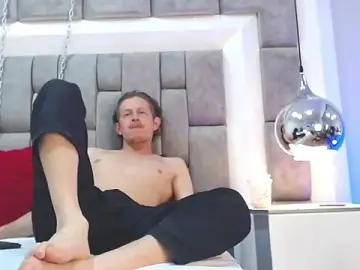 Stripchat Adult Webcam of AnthonyStone_