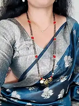 Stripchat Live Porn of COOL_TEACHER_69