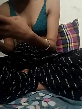 Stripchat Free Live Porn of Cute-doll143