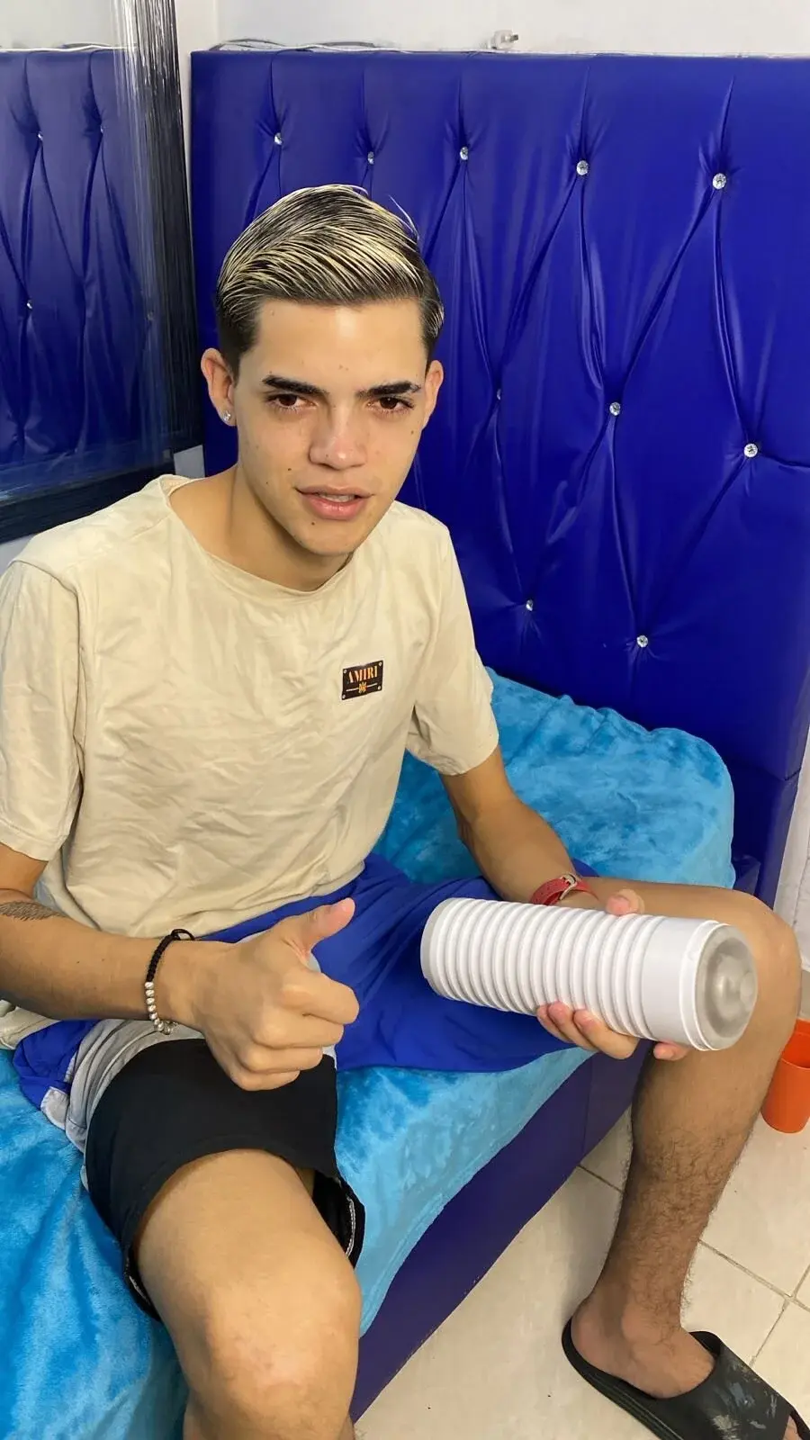 Latinos_2001
