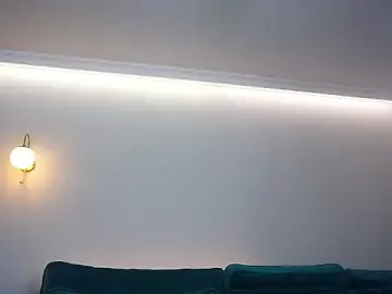 Stripchat Live Sex Cam of amiraroshen