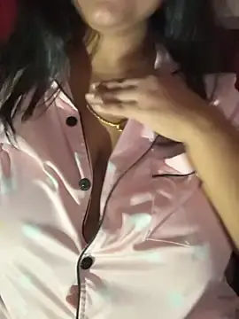 Stripchat Live Sex Cam of mEhAK_________