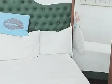 Stripchat Adult Video Chat of IvyHotFoxy