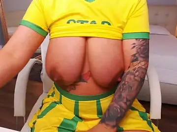 Stripchat Free Porn Cam of Just--Amy