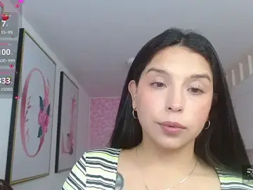 Stripchat Live Sex Cam of Small_naughty_