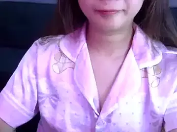 Stripchat Best Webcam of Bee_2k