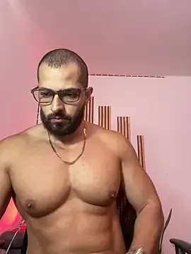 Stripchat Free Live Porn of magnumchris