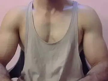 Stripchat Live Sex Cam of heman_2
