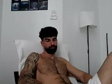 Stripchat Sex Cam of Verycutex