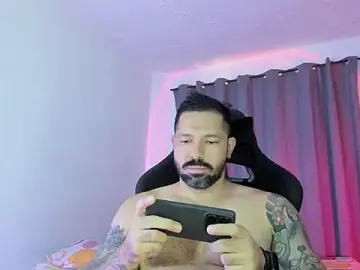 Stripchat Free Porn Cam of Pierre_Vidal