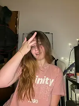 Stripchat Watch Live Sex Cams of Rhyumii