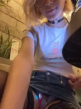 Stripchat Sex Chat of SweetBunnyGF