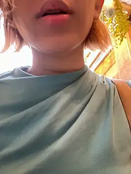 Stripchat Sex Chat of SweetBunnyGF