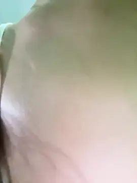 Stripchat Free Porn Cam of SweetBunnyGF