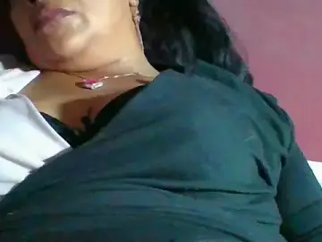 Stripchat Free Porn Cam of DianaOchoa_