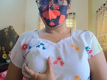 Stripchat Adult Webcam of Elena_cruz5
