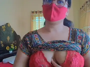 Stripchat Best live sex cam show of Elena_cruz5
