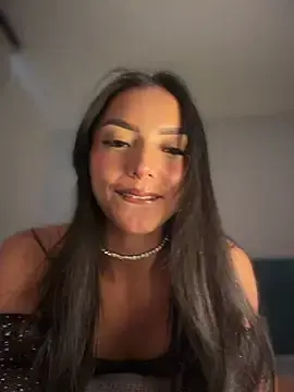 Stripchat Sex Cam of isabella-rouse