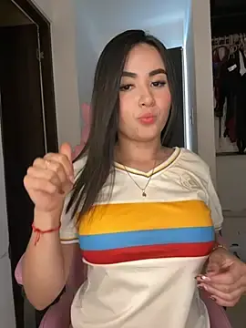 Stripchat Live Sex Cam of jailyncam_