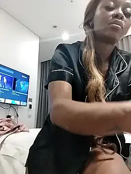 Stripchat Free Live Porn of xxTatiannaxx