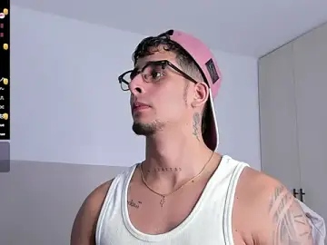 Stripchat Private Sex Chat of Iamcamilo__