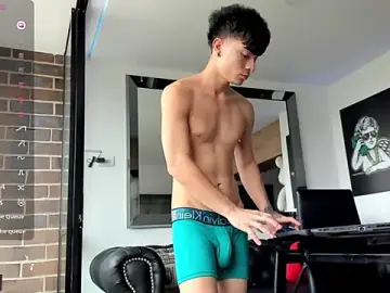 Stripchat Nude Webcam of pretur_cruba1