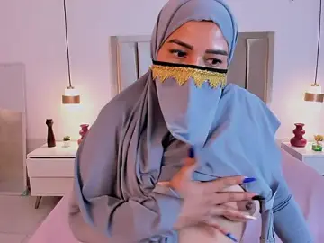Stripchat Adult Webcam of amira_farahh