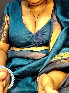 Stripchat Free Live Porn of Hot__bhabhi_99