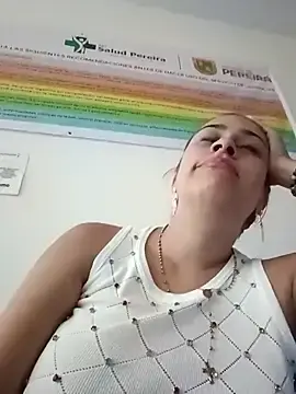 Stripchat Adult Webcam of MariBelle1