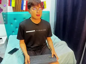 Stripchat Best live sex cam show of Luke_evans18