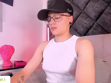Stripchat Live Sex Cam of _Eternal_