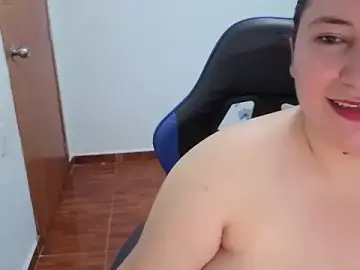 Stripchat Sex Cam of JANNAH_MARTINEZ
