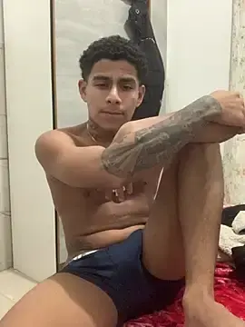 Stripchat Live Sex of Novindot23cm