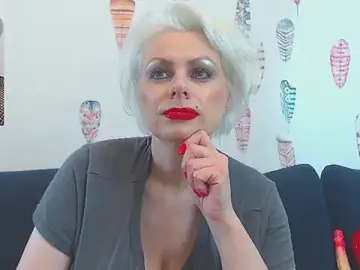 Stripchat Watch Live Sex Cams of Golden__Girl__WOW__
