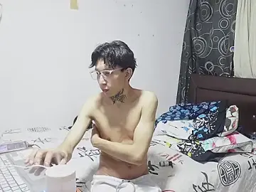 Stripchat Live Sex Cam of alexander20_c