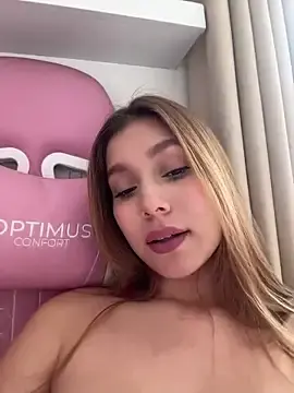 Stripchat Live Sex of Nikii__