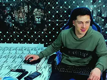 Stripchat Live Porn of javiersexymann
