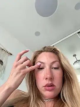 Stripchat Live Porn of LuisaBecker