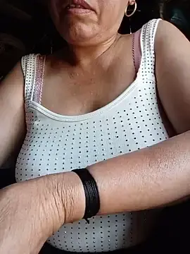 Stripchat Watch Live Sex Cams of Agnes-baby