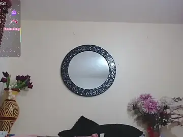 Stripchat Live Sex Cam of NicoleSantana