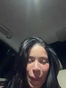 Stripchat Live Sex Cam of Rafaellaz