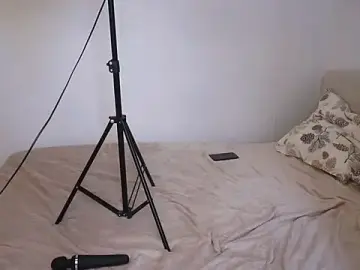 Stripchat Live Sex Cam of EllenReeves