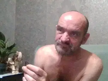 Stripchat Sex Cam of skorpibg65