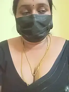 Stripchat Best Webcam of tamil-preethi26
