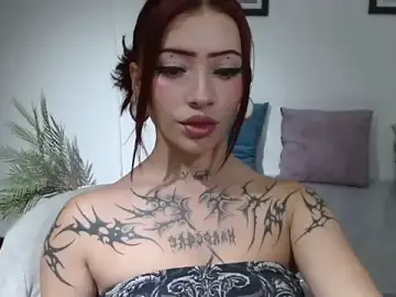 Stripchat Sex Cam of Victoria-Moon