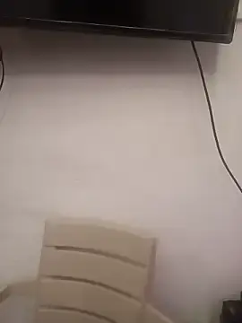 Stripchat Live Sex Cam of KikaDuque