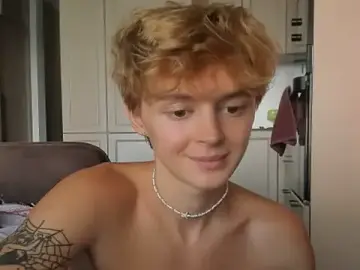 Stripchat Live Sex Cam of angelAndyy