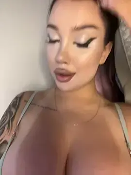 Stripchat Free Porn Cam of kiss_Lissa